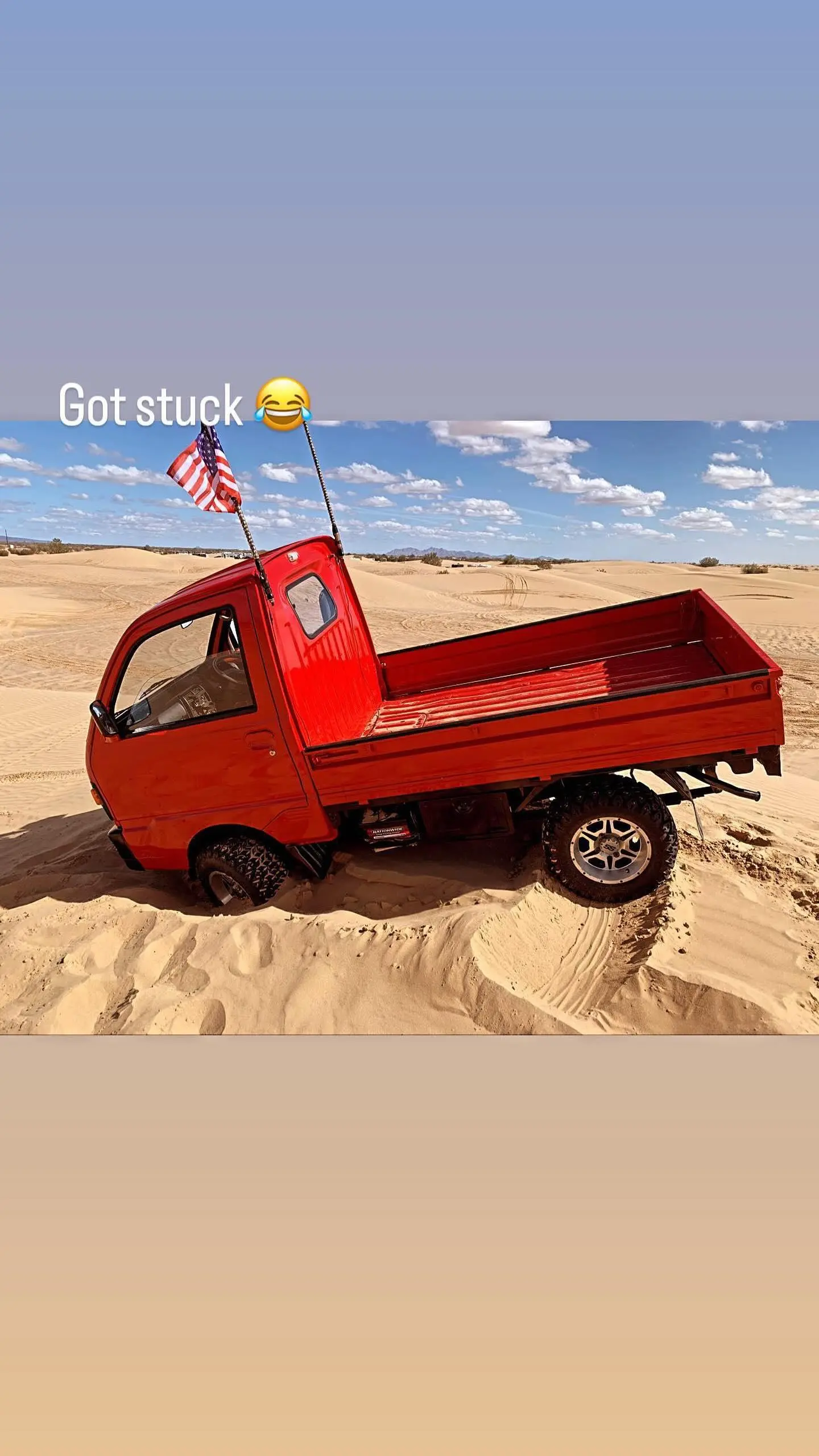 Kei truck in the sand